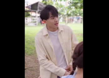 N2601035 สาวจรจ ดท งล กไว ให เจ าของร าน และเขากล บมาหาเด กตอนท เด กโตแล part2