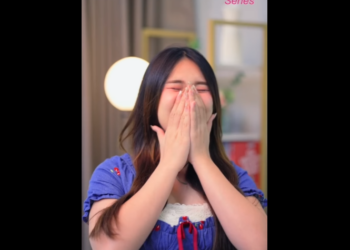 N2001013 เธอทำงานอาช พร บจ างเป นแฟน แต นน งเธอเผลอไปตกหล มร กก บบอสเข งานน จะจบย งไง part2